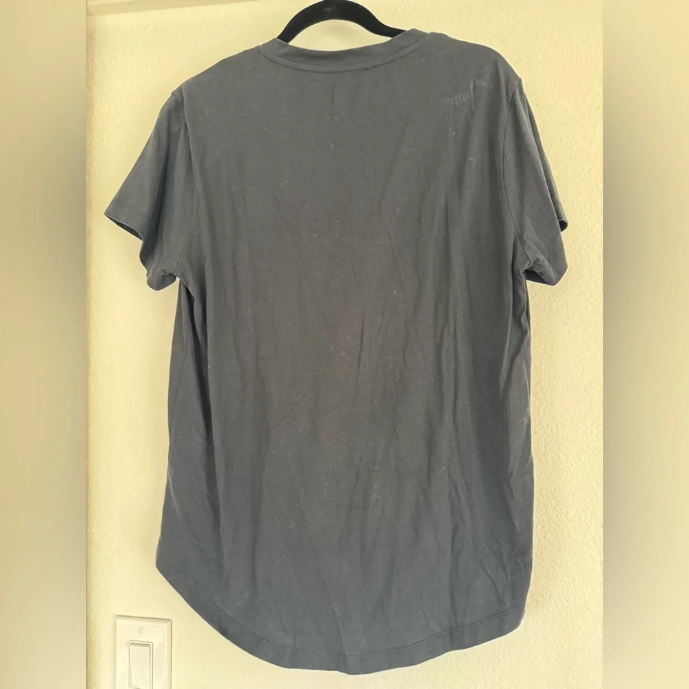 Balmain: 2 Men’s Large V Neck Tshirt - Picture 2 of 6